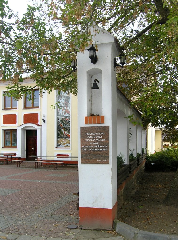 Zvonička v Bořeticích (Zdroj: www.wikipedie.cz)