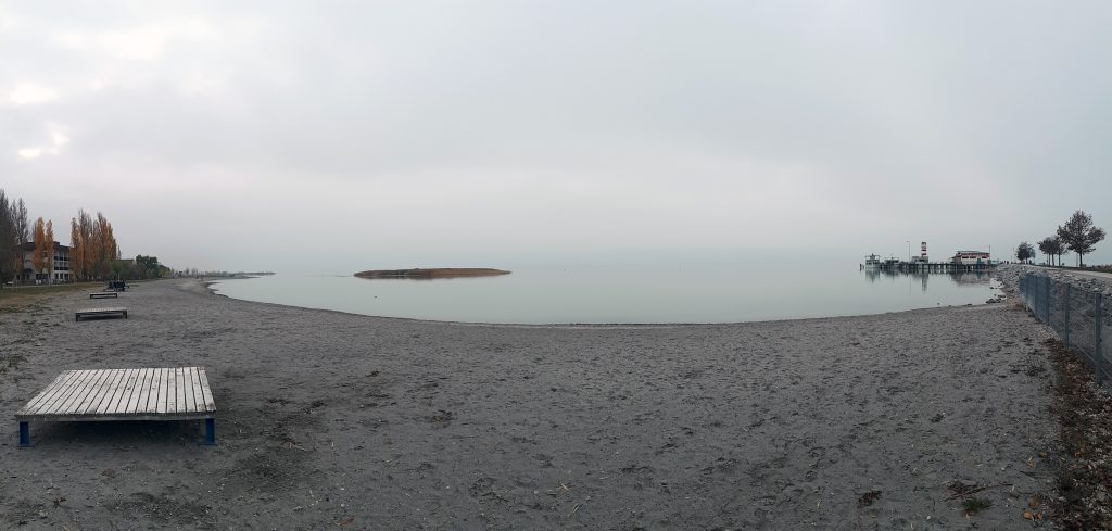 Neziderské jezero je i mírně slané. Ještě větší zážitek jako od moře.