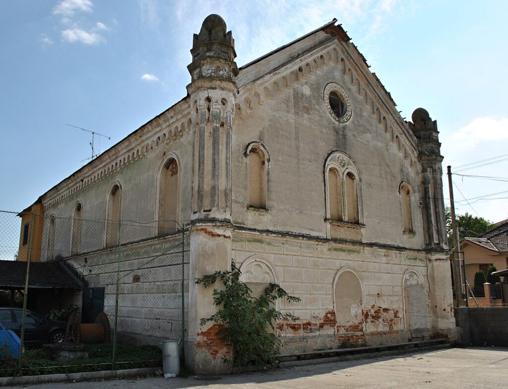Synagoga v Bojné.