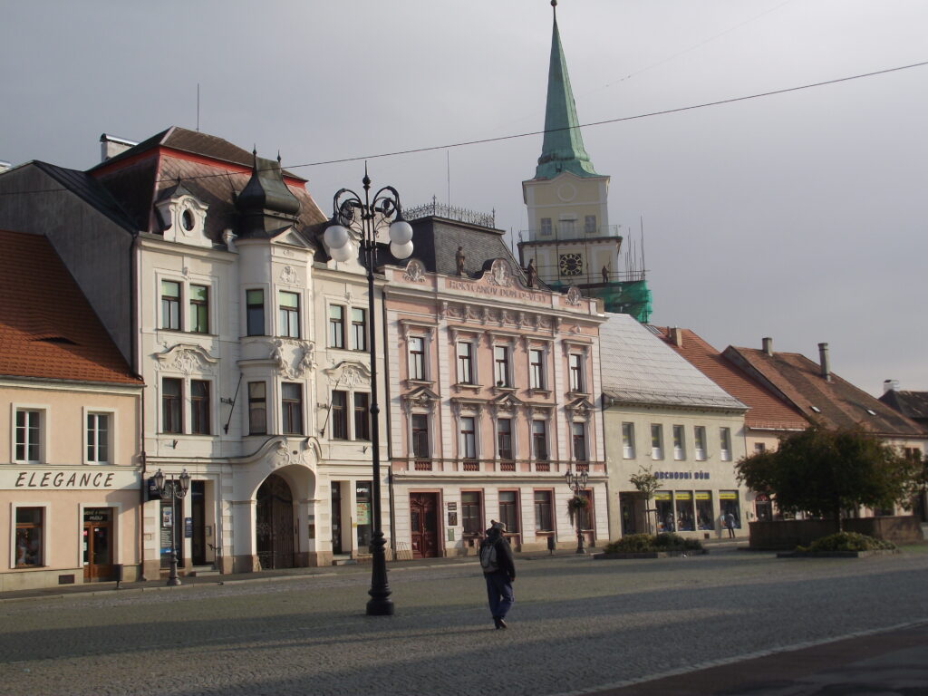 Historické náměstí v centru Rokycan.