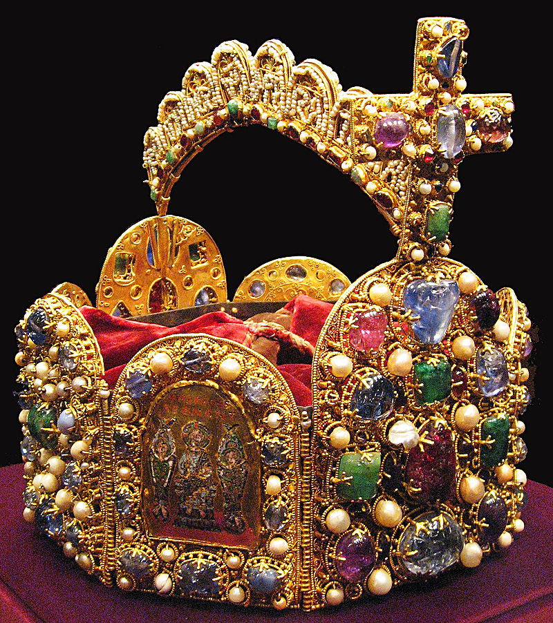 Koruna císaře Svaté říše římské.