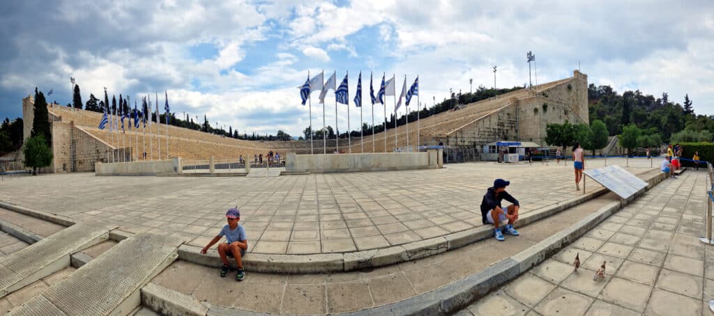 Panathénajský stadion, jediný stadion na světě z bílého mramoru.