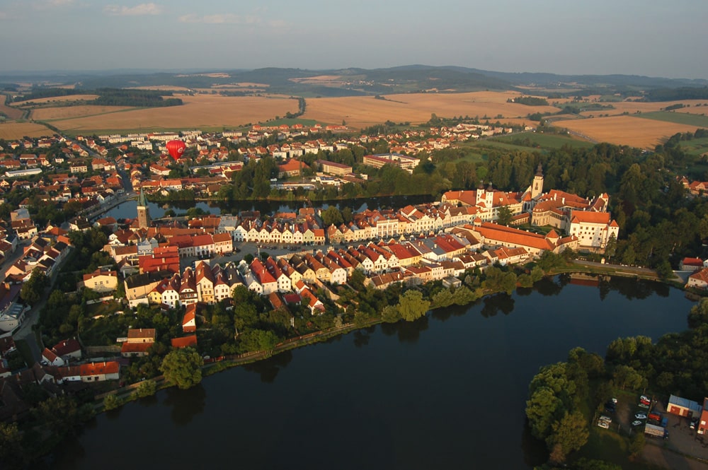 Město Telč jako na dlani.