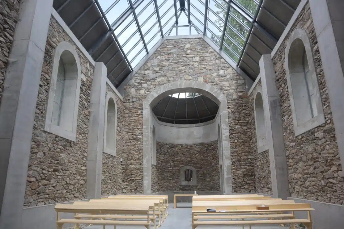 Kaple sv. Anny v Horním Údolí zaujme na první pohled