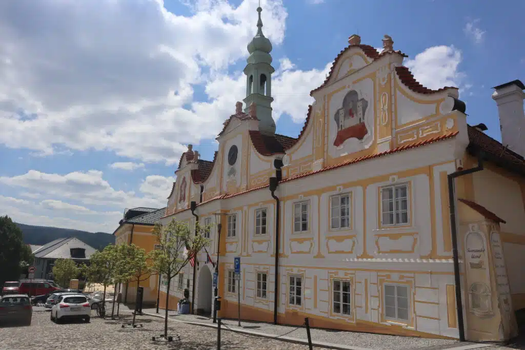 Radnice v Kašperských Horách.